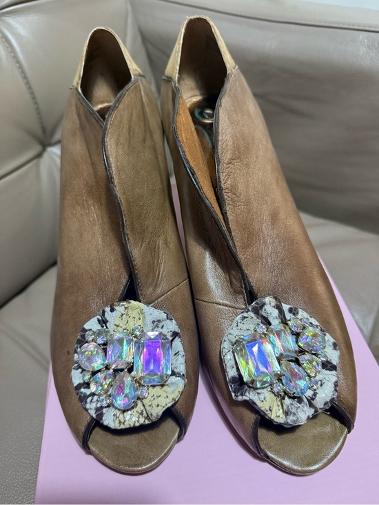 Poetic License Shoes - Poetic Licence London "A Girls Dream" Crystal Peep Toe Heels – Size 11